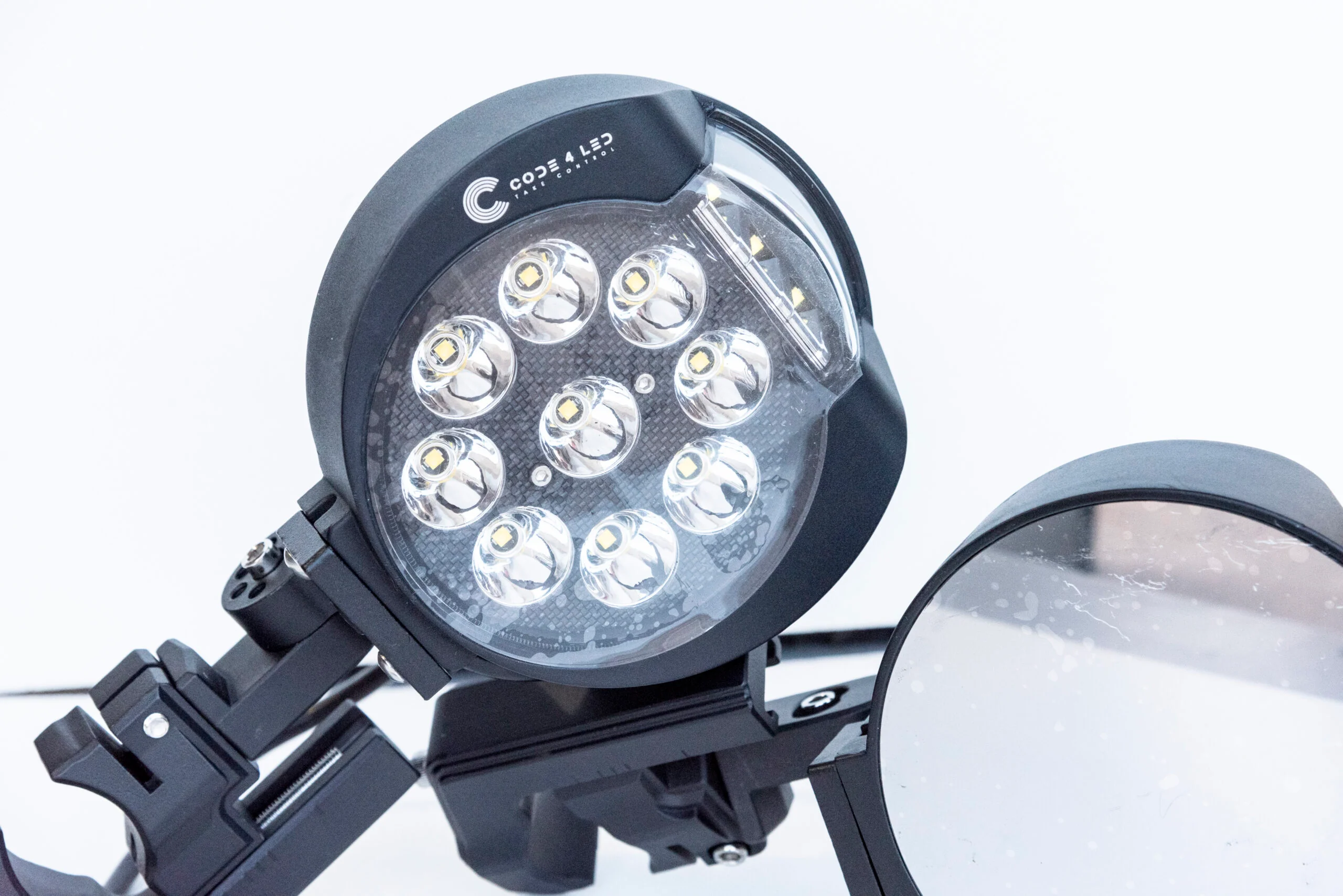 Code 4 LED Supply Round Side x Side Mirror (C4-RX60-MIR) - Image 6