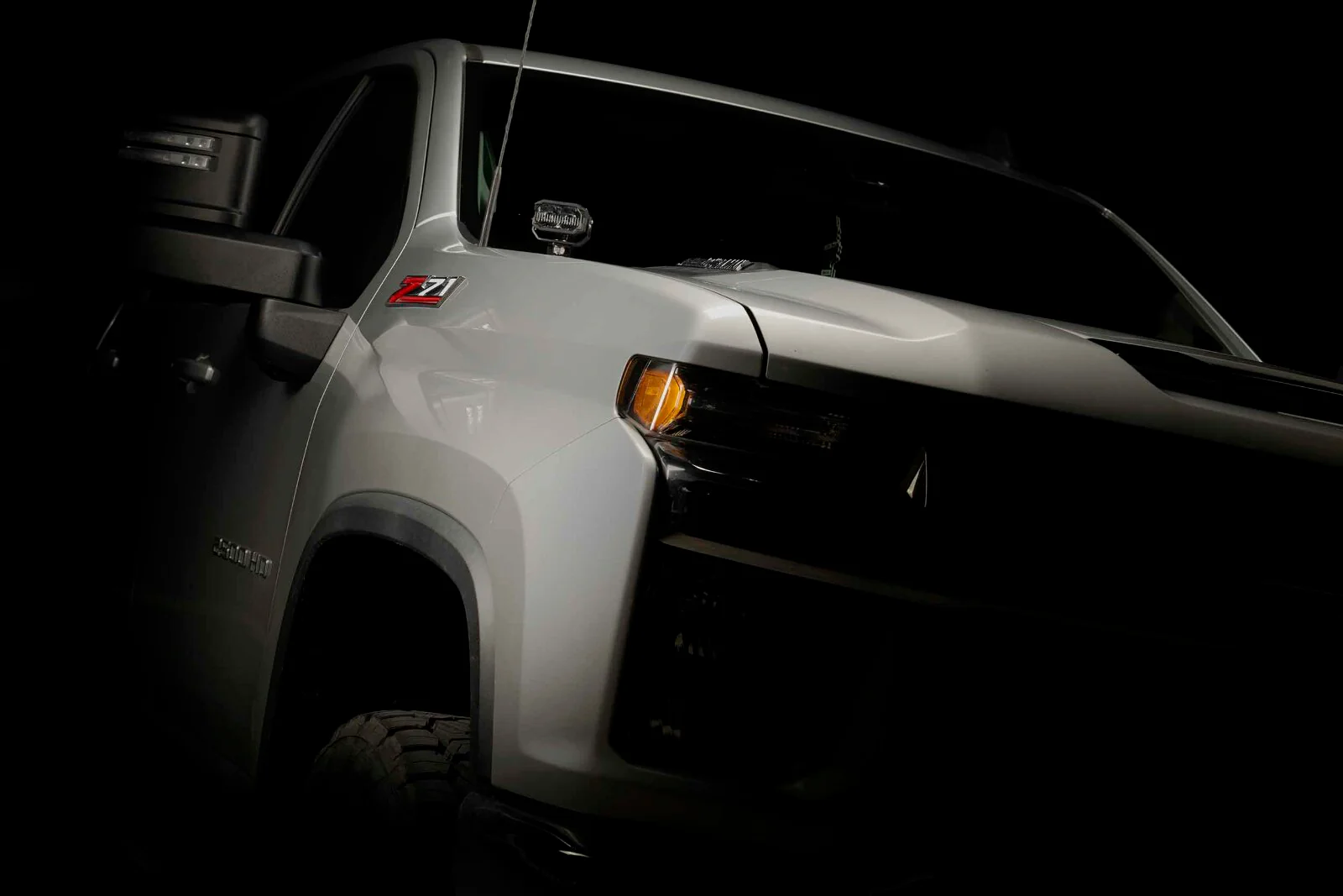 Morimoto 2Banger Ditch Light Kit: 2020+ Silverado HD (NCS Yellow Flood Beam) - Image 4
