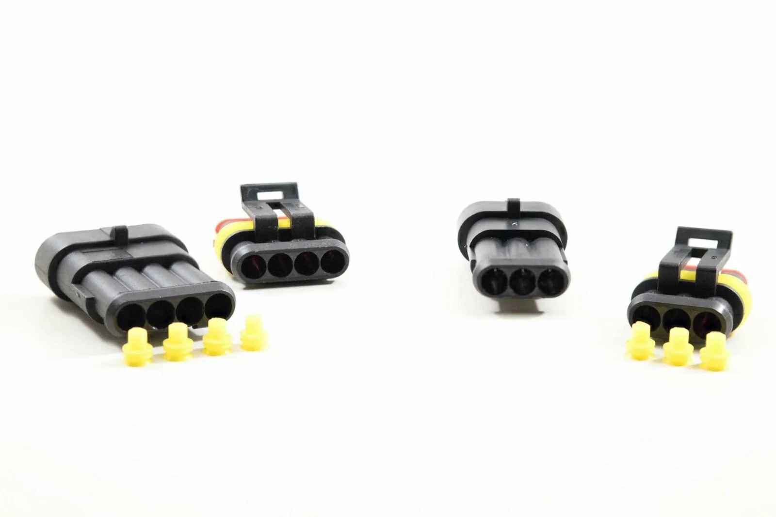 Morimoto Connector AMP Male - 3 pin - Image 2