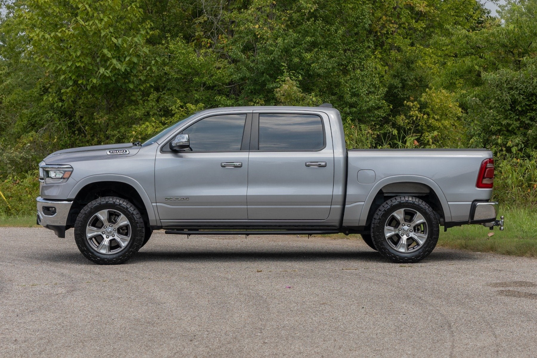Rough Country HD2 Alum Running Boards Ext Cab Chevy/GMC 1500/2500HD/3500HD 07-19 - Image 6