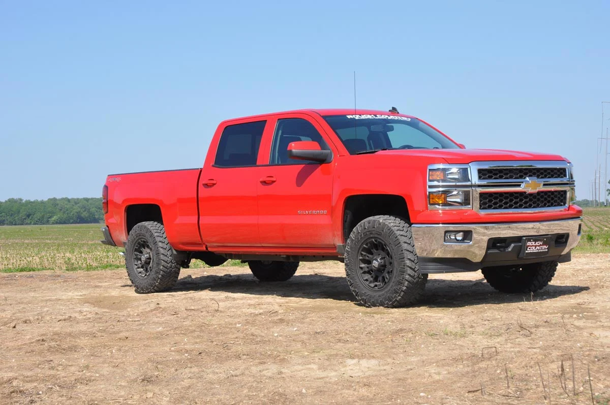Rough Country 2.5" Lift Kit Alu/Cast Steel M1 Strut Chevy/GMC 1500 07-16 - Image 5