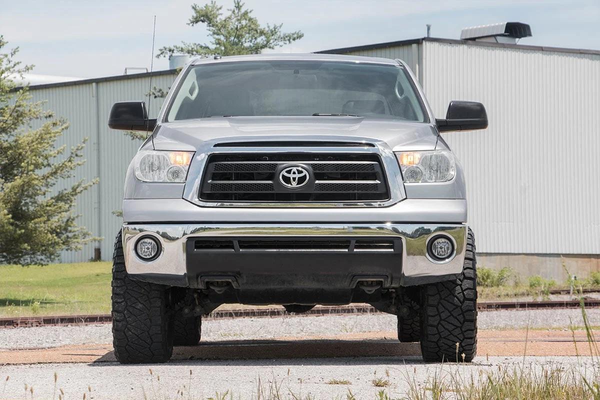 Rough Country 3.5" Lift Kit for Toyota Tundra 07-21 76830RED - Image 6
