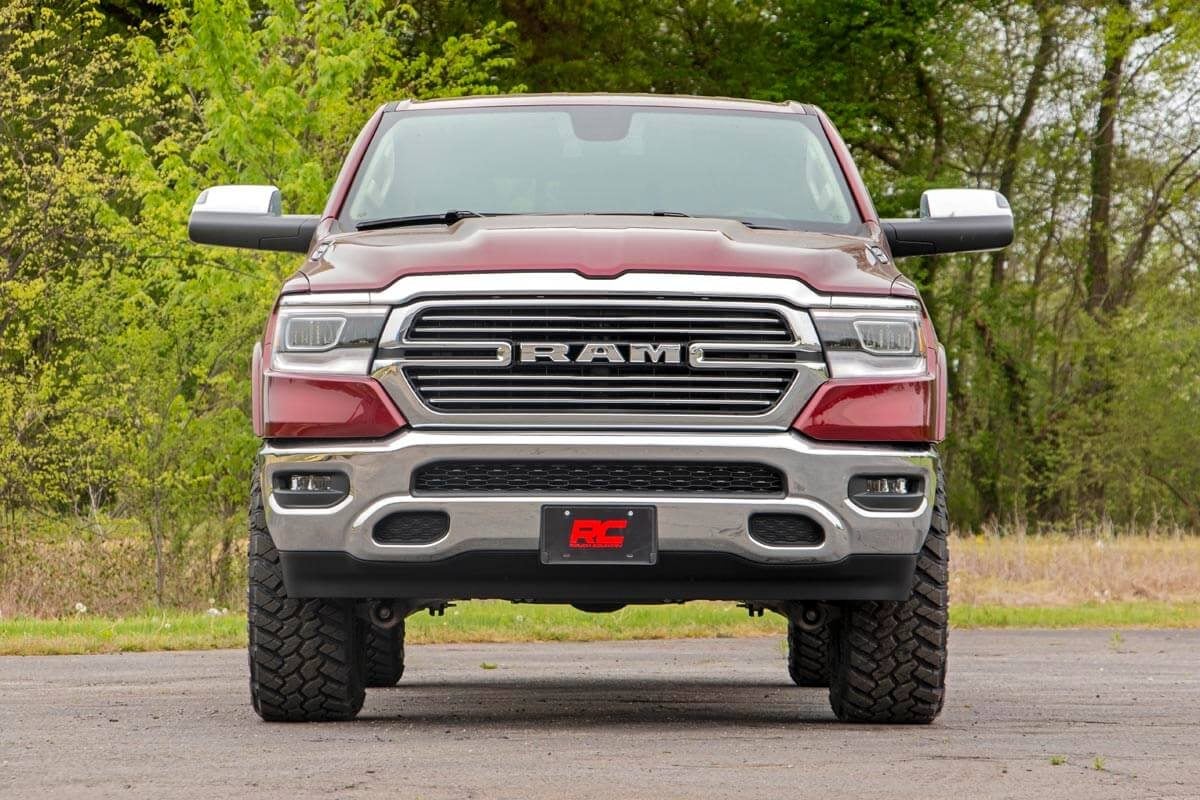 Rough Country 3.5" Lift Kit N3 Struts for Ram 1500 2019-2025 31431RED - Image 2
