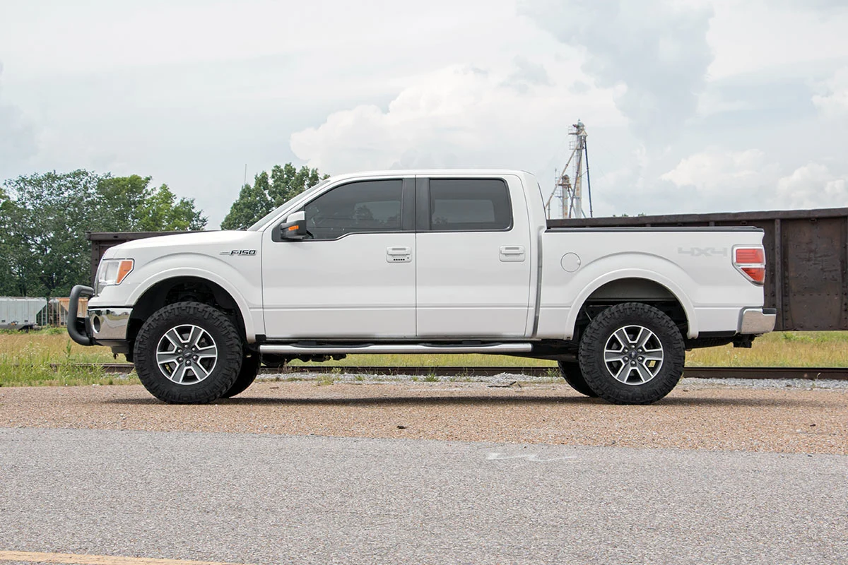 Rough Country 3" Lift Kit N3 Struts for Ford F-150 4wd 2009-2013 54431RED - Image 4