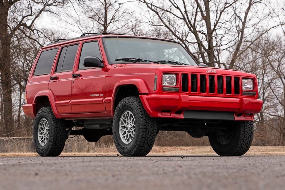 Rough Country 3" Lift Kit Series II RR Springs M1 For Jeep Cherokee XJ - Image 2