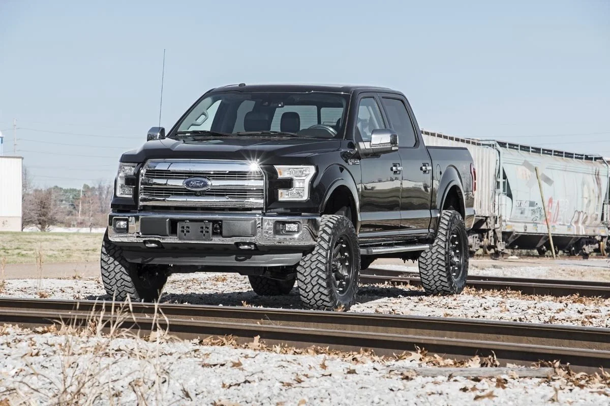 Rough Country 6 In Lift Kit M1 Struts/M1 for Ford F-150 4wd 2015-2020 55740 - Image 5