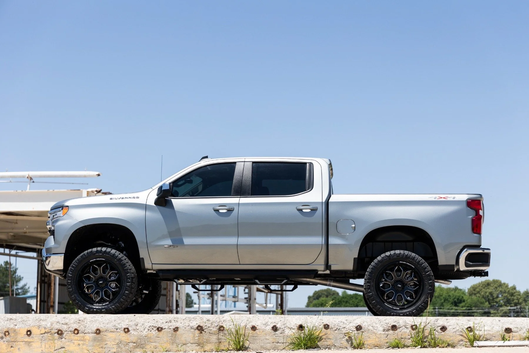 Rough Country 6" Lift Kit M1 Struts/M1 Chevy Silverado 1500 19-25 21740 - Image 5