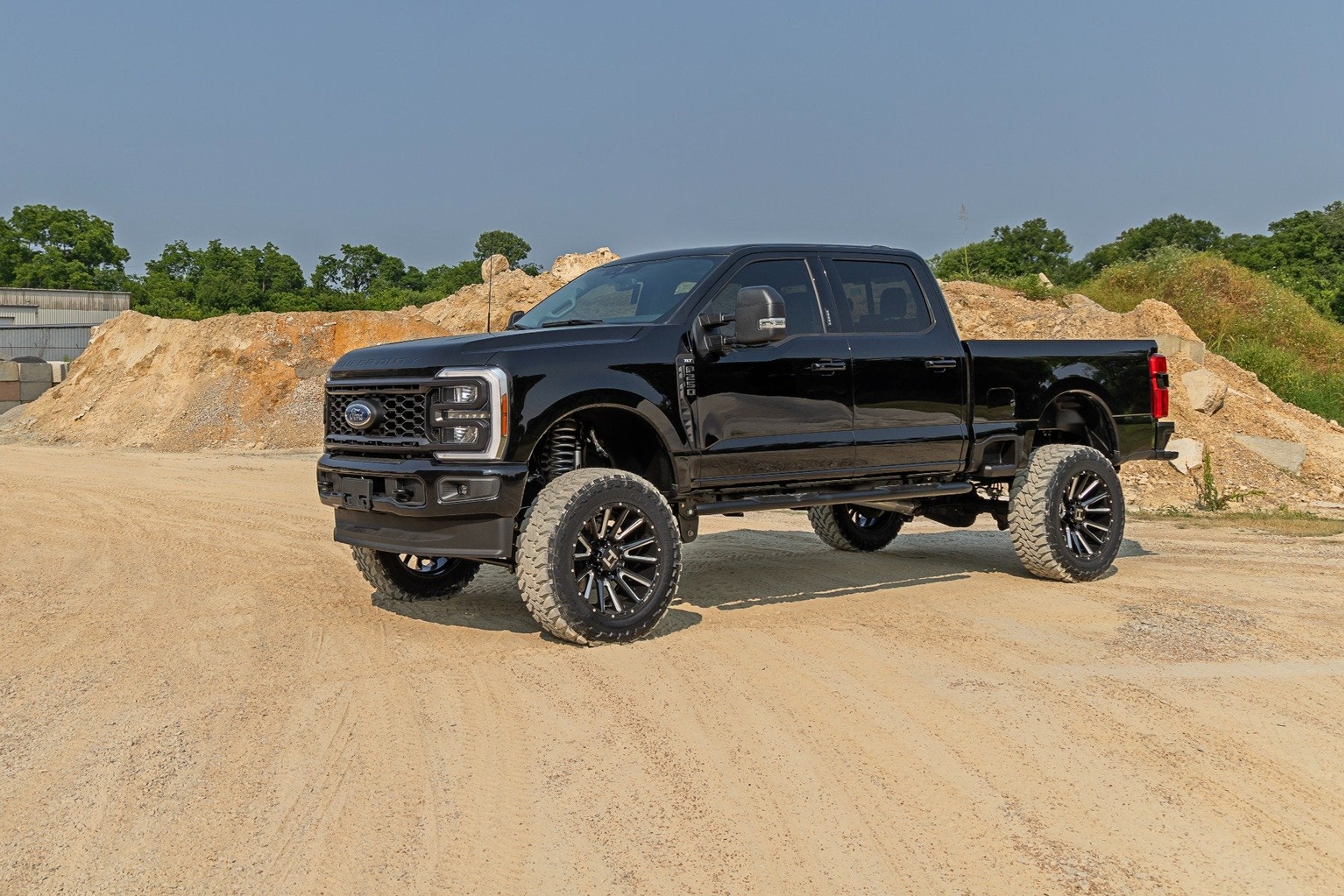 Rough Country 6" Lift Kit Gas No OVLD for Ford F250/F350 23-25 Super Duty-2025 - Image 6
