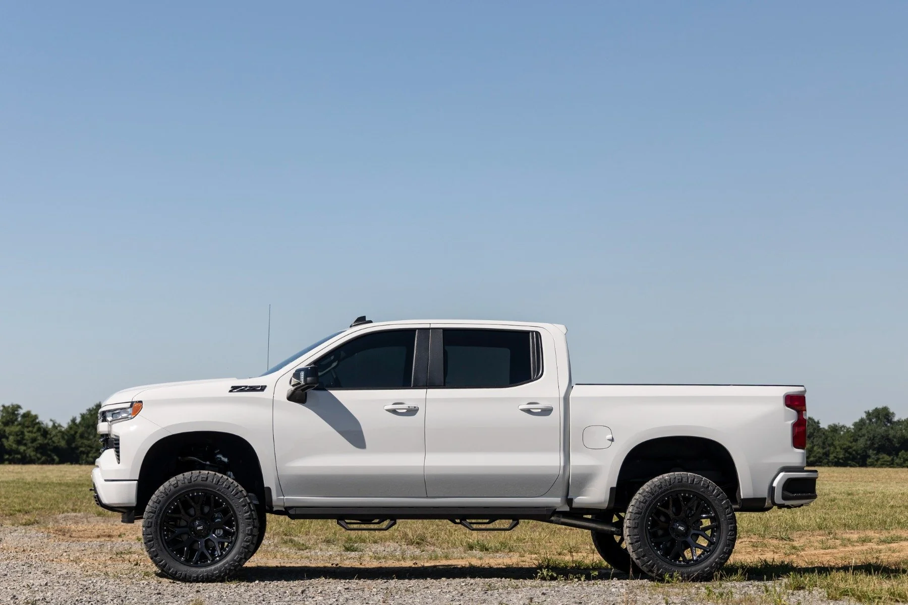 Rough Country 6" Lift Mono Leaf Rear Diesel Chevy Silverado 1500 4wd 2025 - Image 4
