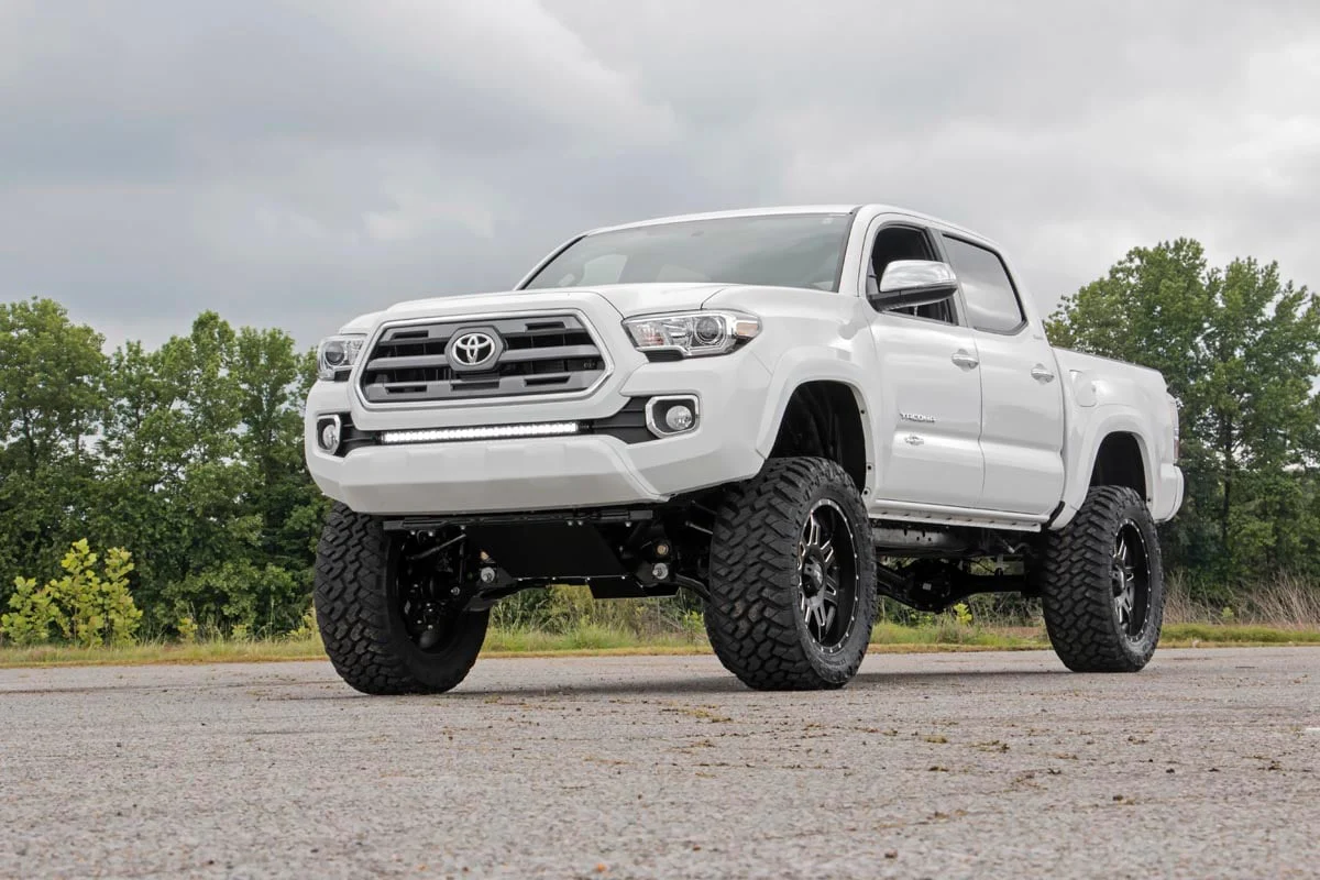 Rough Country 6" Suspension Lift Kit for Toyota Tacoma 05-15 747.20 - Image 2