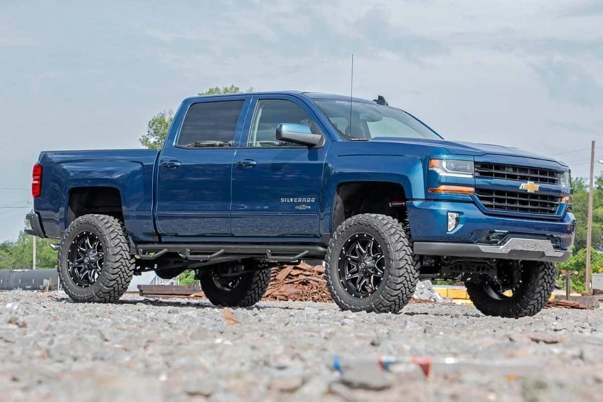 Rough Country 7" Suspension Lift Kit For Chevy GMGMC 1500 2WD Vertex 14-18 - Image 2