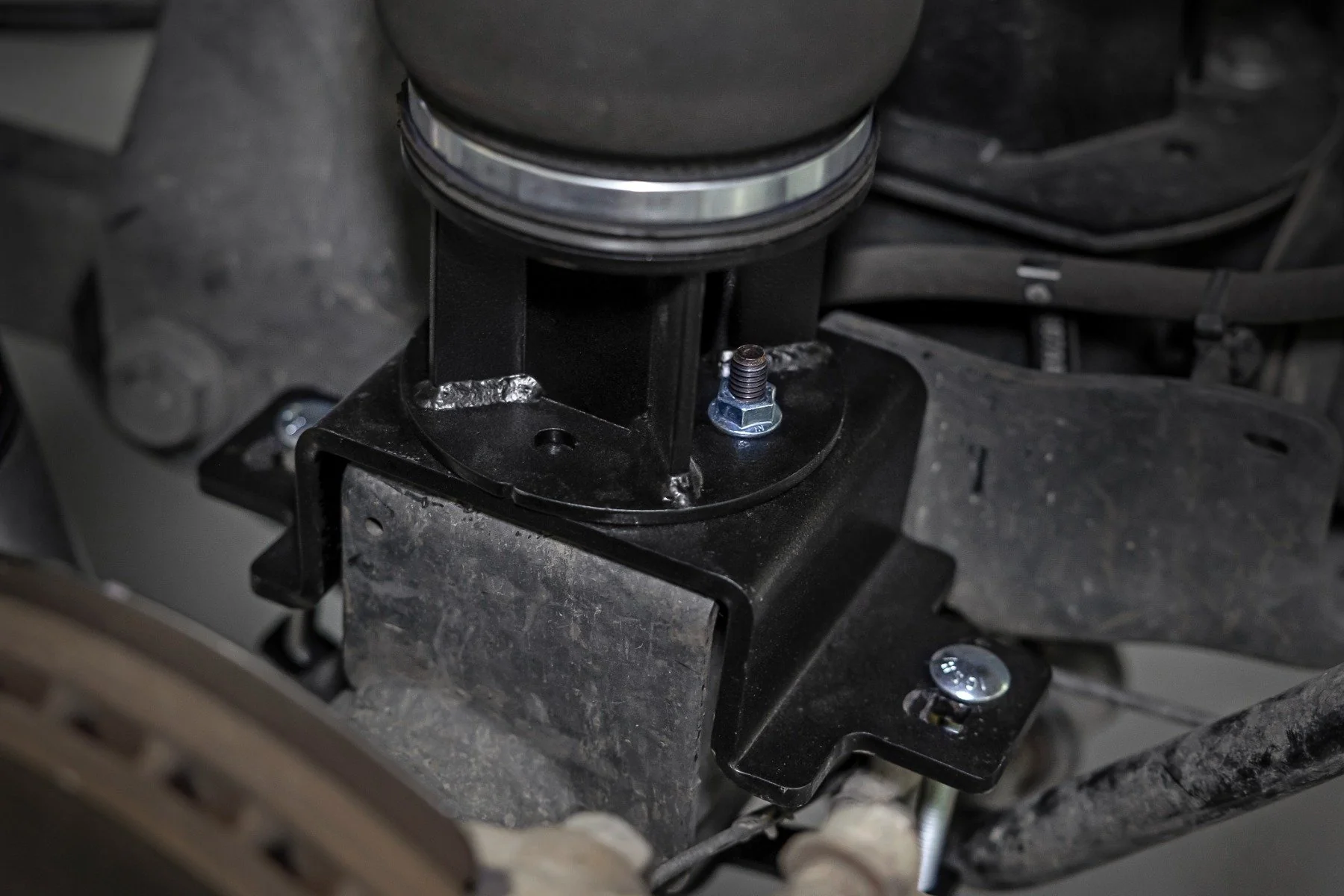 Rough Country Air Spring Kit w/ Wireless Controller | for Ram 2500 2WD 14-24 10037WC - Image 6