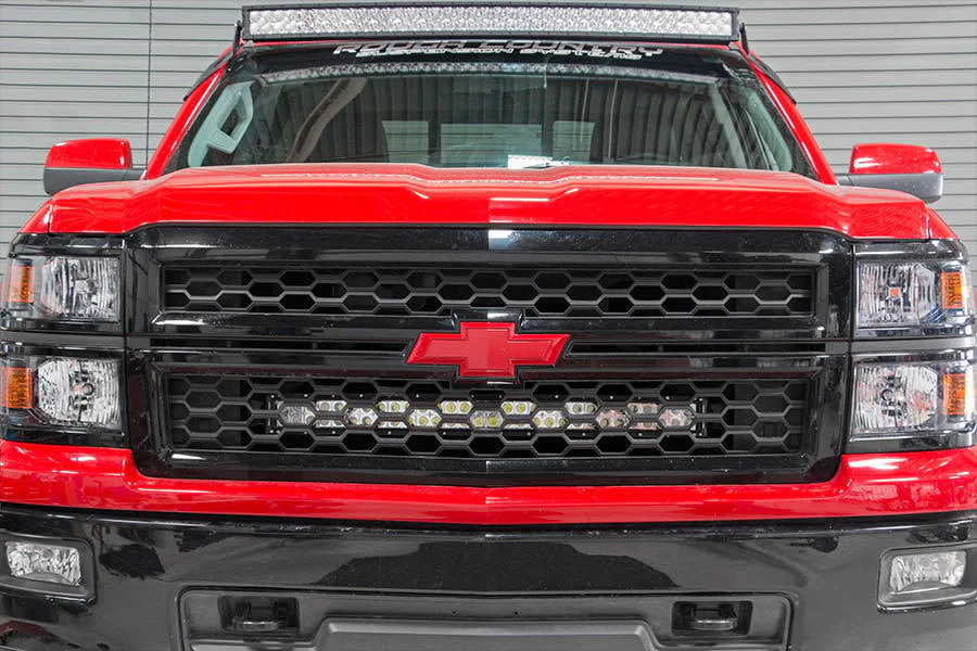 Chevrolet 30in Curved Cree LED Grille Kit Dual Row 14-15 Silv 1500 70624 - Image 5