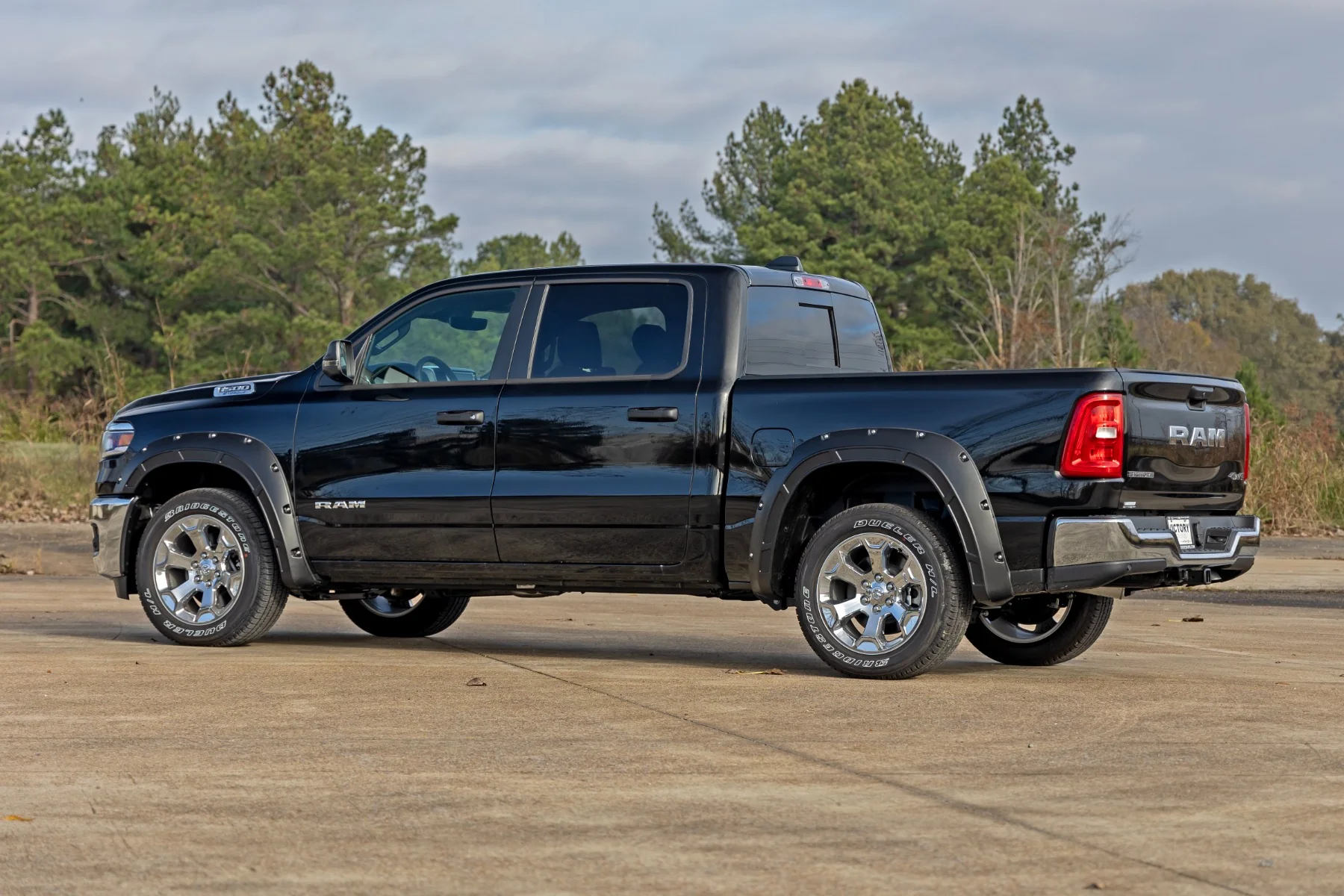 Fender Flares Defender PRV Delmonico Red Ram 1500 2025 A-D319205-PRV - Image 5