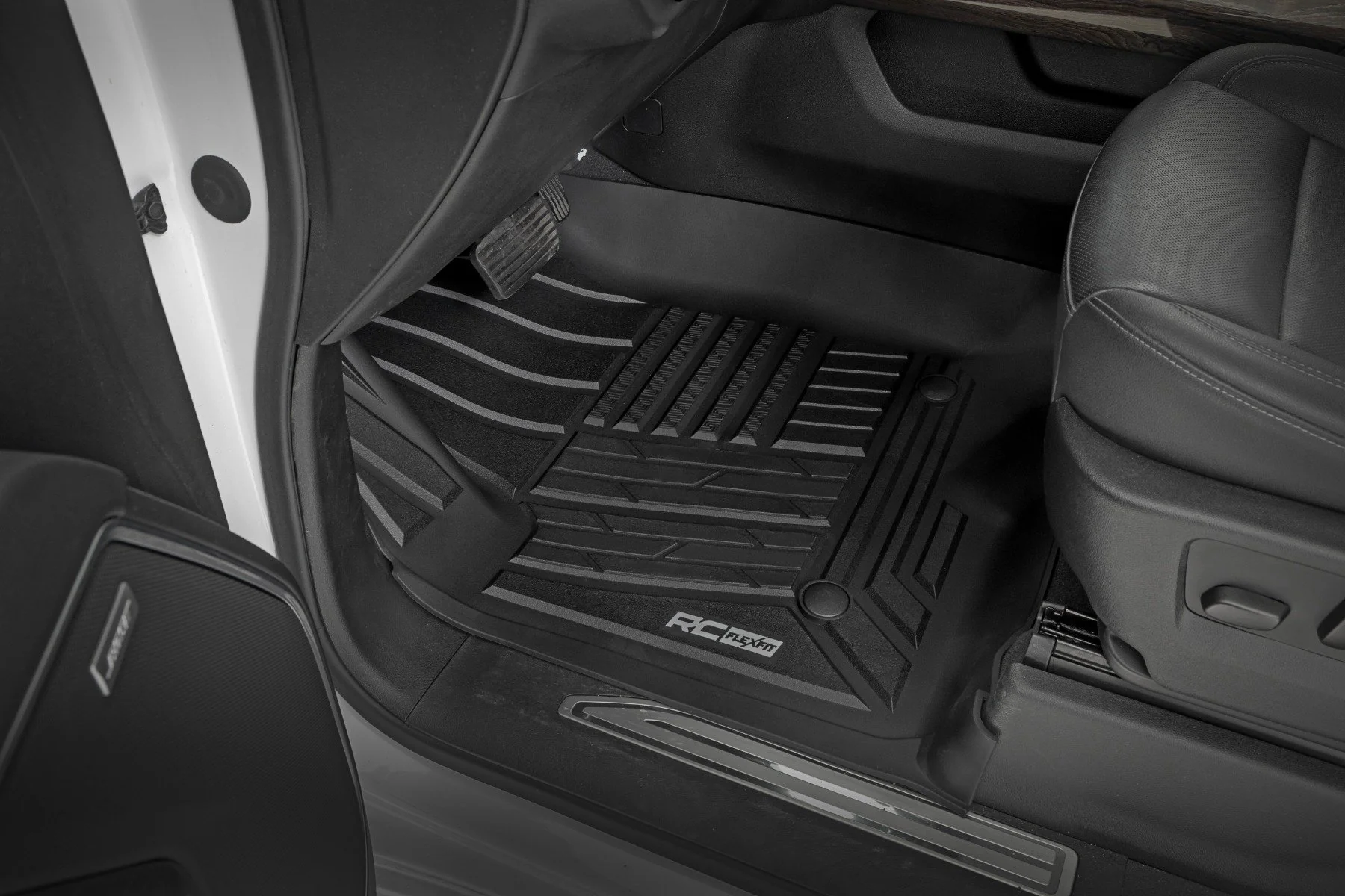 Rough Country Flex-Fit Floor Mats Bucket Crew Chevy/GMC 1500/2500HD/3500HD 19-25 FF-21612 - Image 2