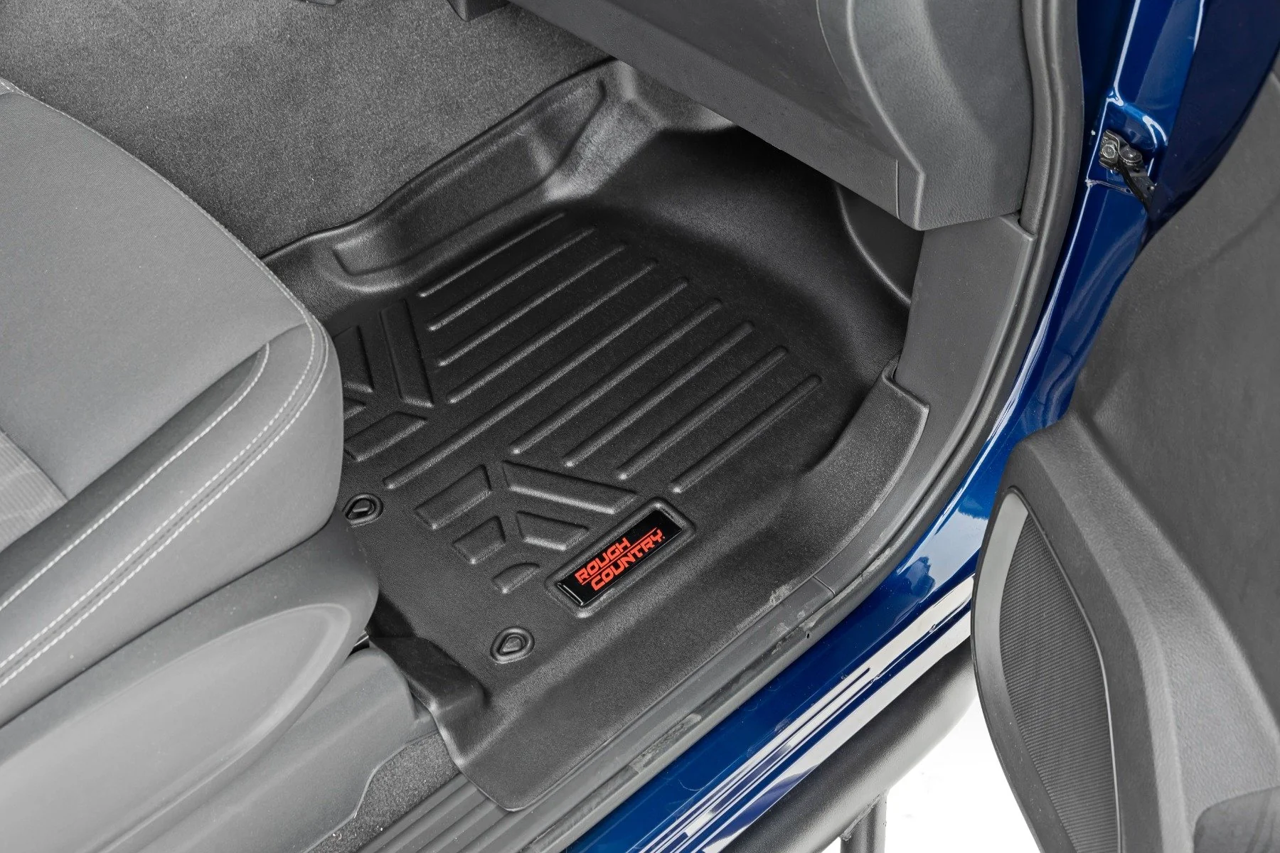 Rough Country Floor Mats FR & RR Bench Seat for Nissan Titan 17-21/ XD 16-21 M-81715 - Image 2