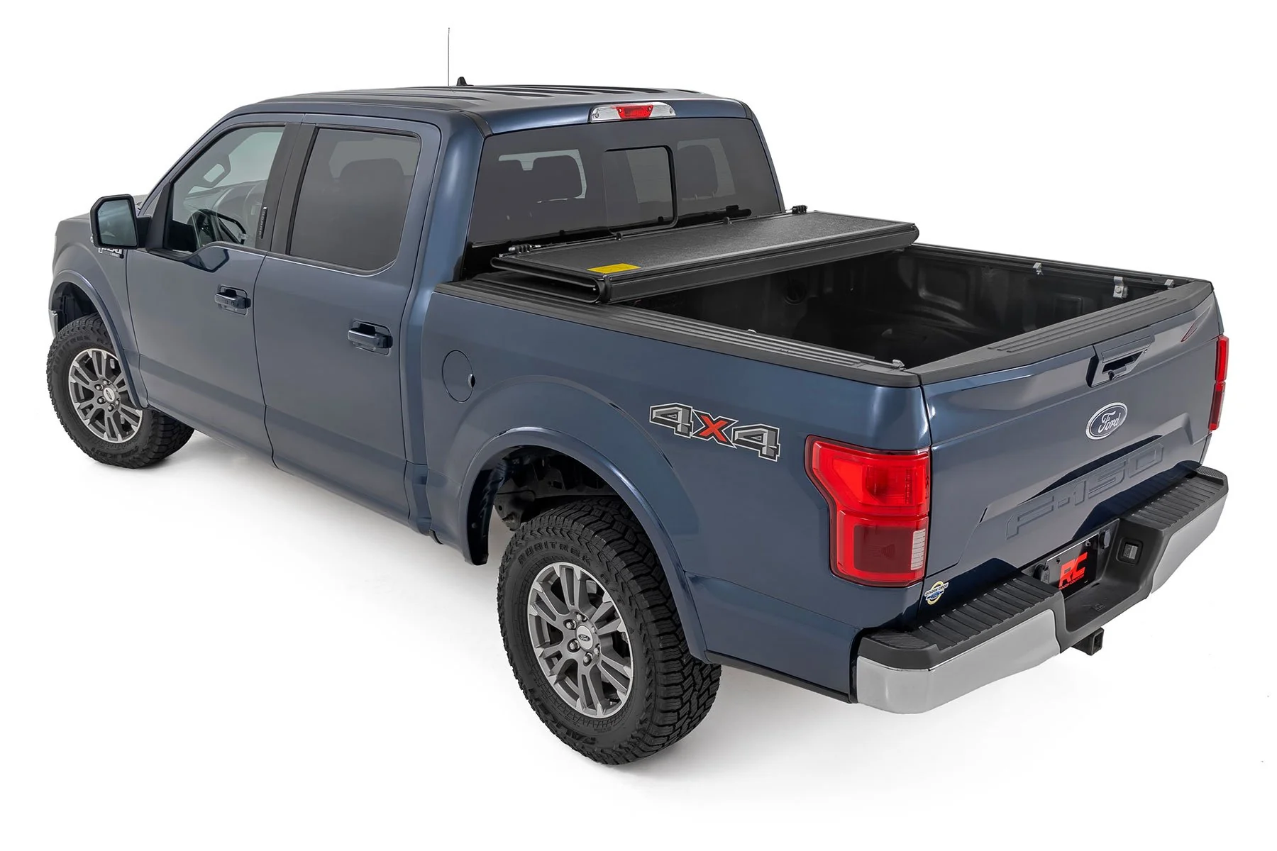 Hard Low Profile Bed Cover 5'7" Bed Ford F150 21-24/Lightning 47221550B - Image 3