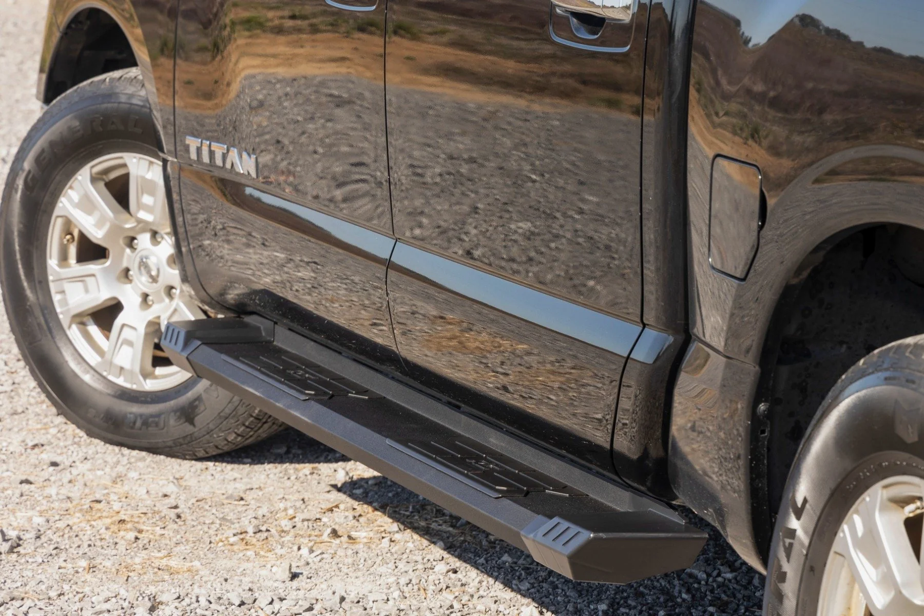 HD2 Running Boards Crew Cab Nissan Titan 2004-2024 SRB041785A - Image 6