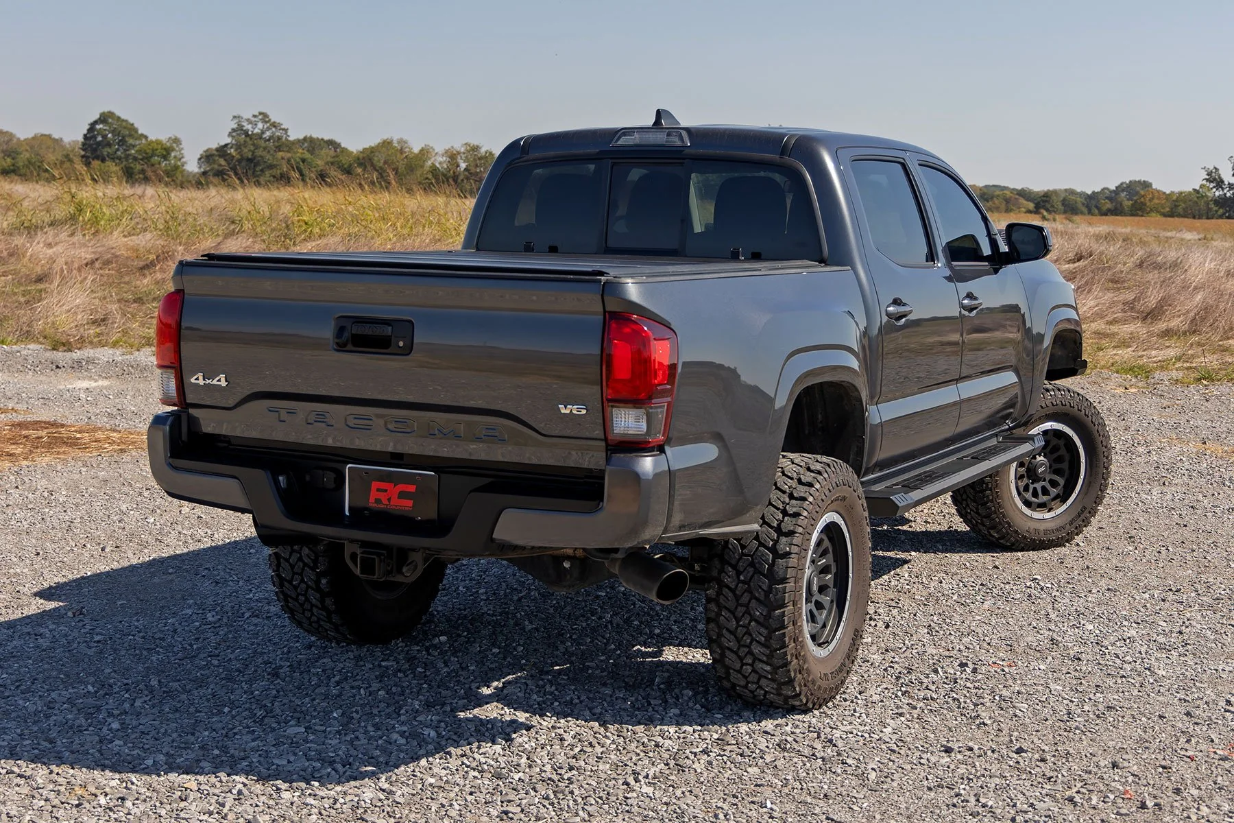 HD2 Running Boards Double Cab Toyota Tacoma 05-23 SRB051785A - Image 5