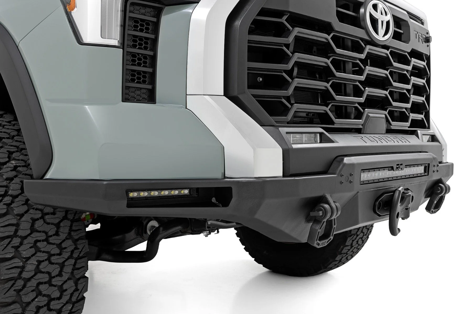 Hybrid Front Bumper Toyota Tundra 2WD/4WD (2022-2024) 72005 - Image 6