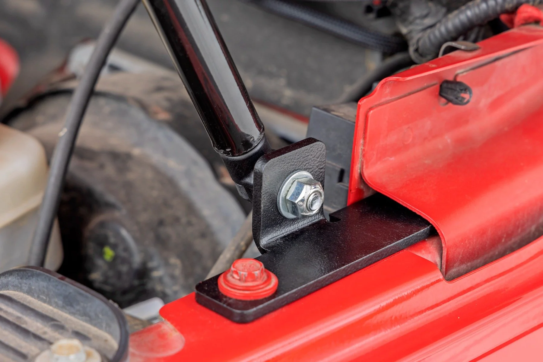 Hydraulic Hood Assist Jeep Wrangler JK/JKU (07-18) 10643 - Image 3