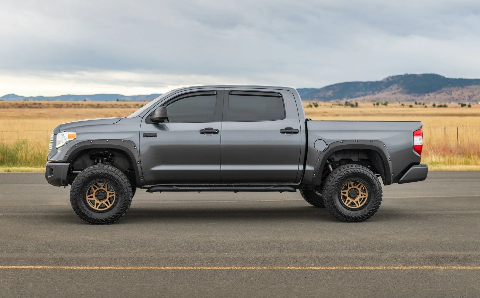 Rough Country Pocket Fender Flares 4X0 Inferno for Toyota Tundra 14-21 - Image 3