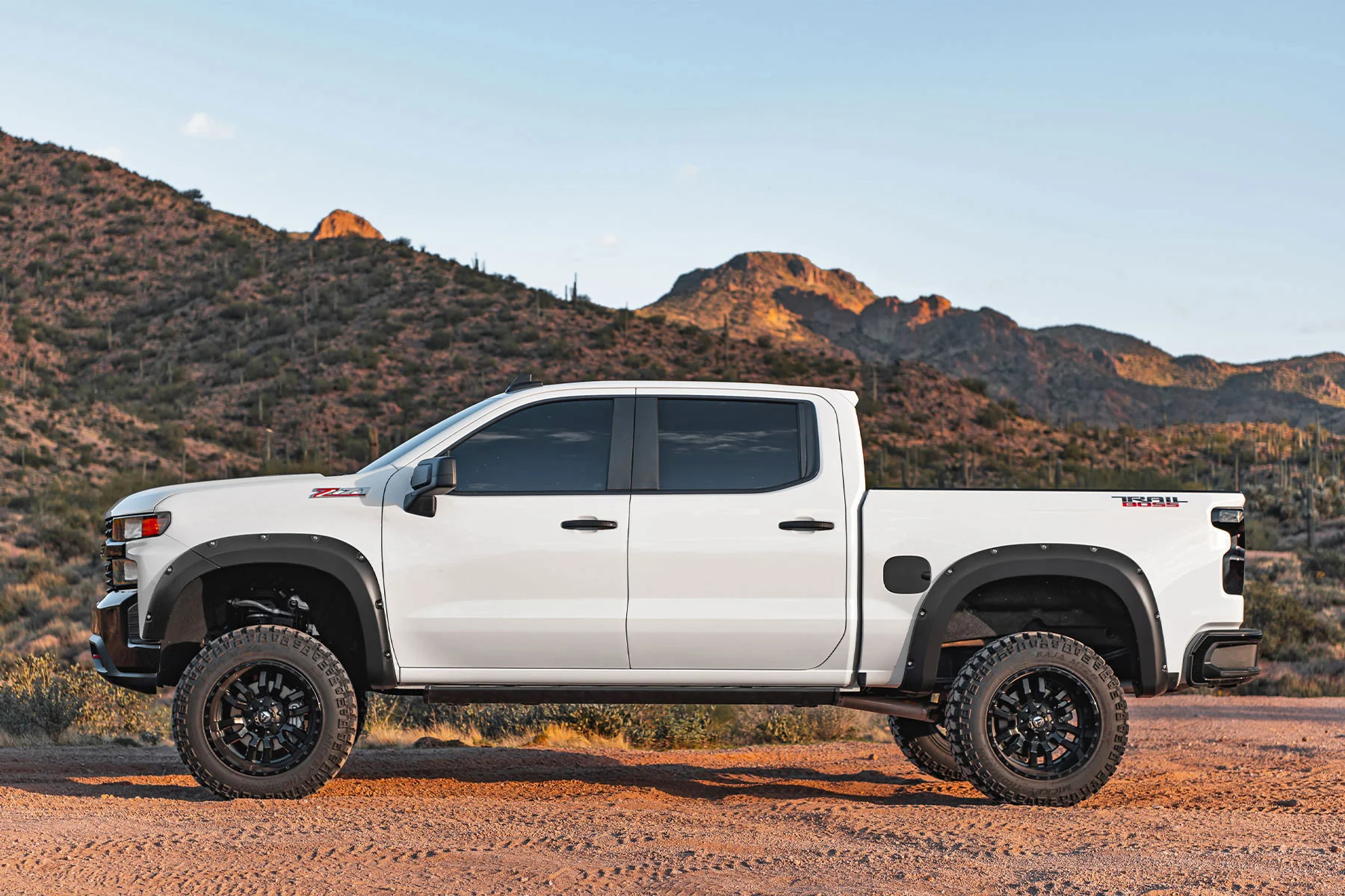 Rough Country Pocket Fender Flares GB8 Mosaic Black Chevy Silverado 1500 19-21 - Image 6