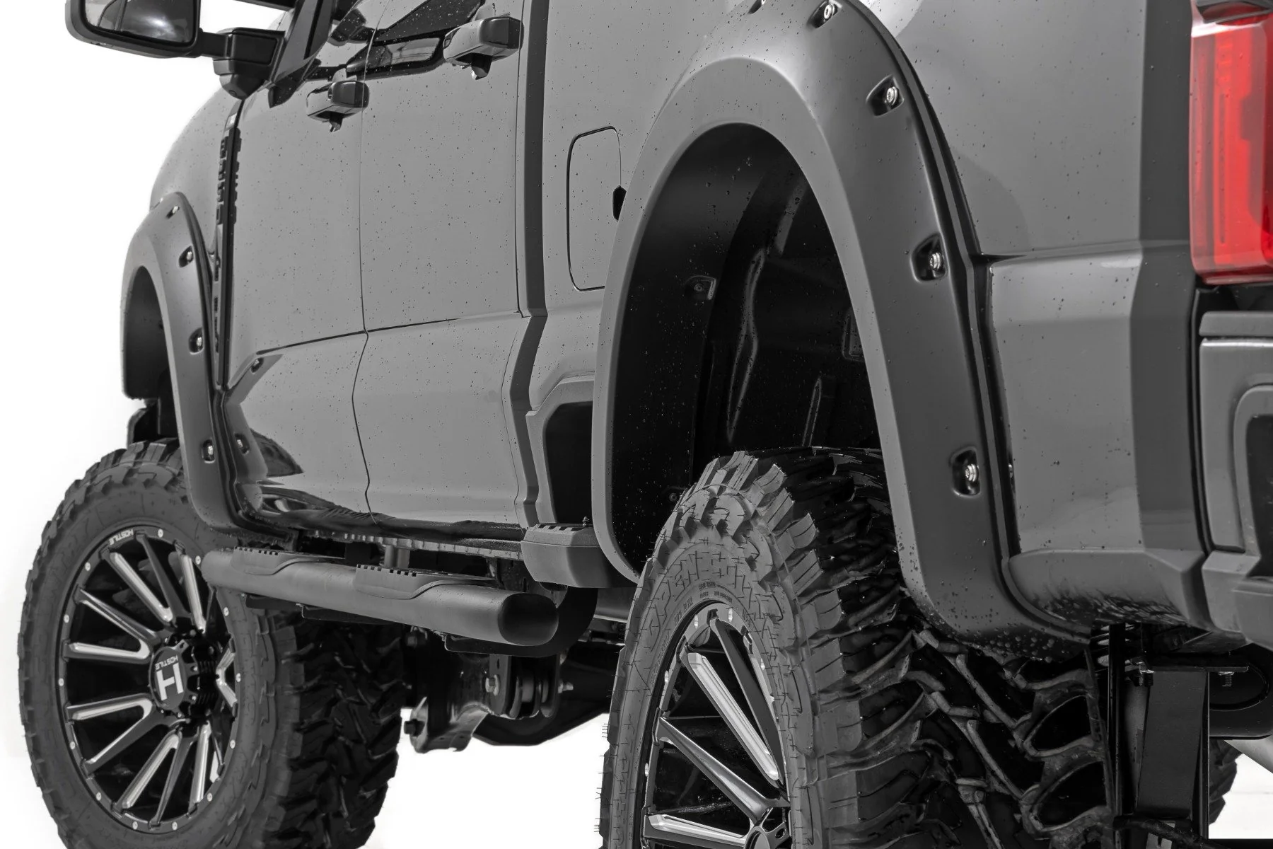 Rough Country Pocket Fender Flares | M7 Carbonized Gray | for Ford F-250/F-350 Super Duty (23-26) F-F20231-M7 - Image 2
