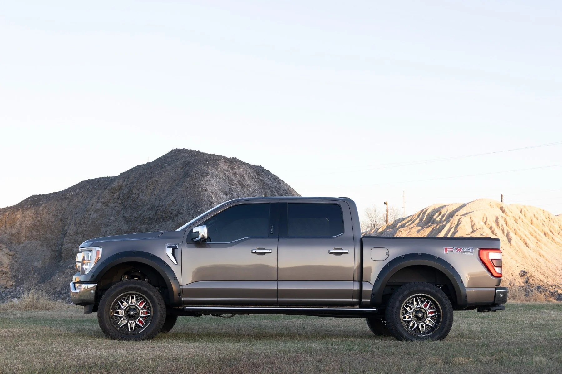 Rough Country Pocket Fender Flares M7 Carbonized Gray for Ford F150 21-25 - Image 5