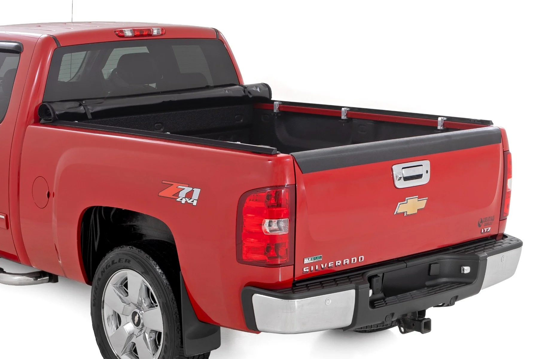 Soft Roll Up Bed Cover 6'7" Bed Chevy/GMC 1500/2500HD/3500HD 07-13 42207650 - Image 2