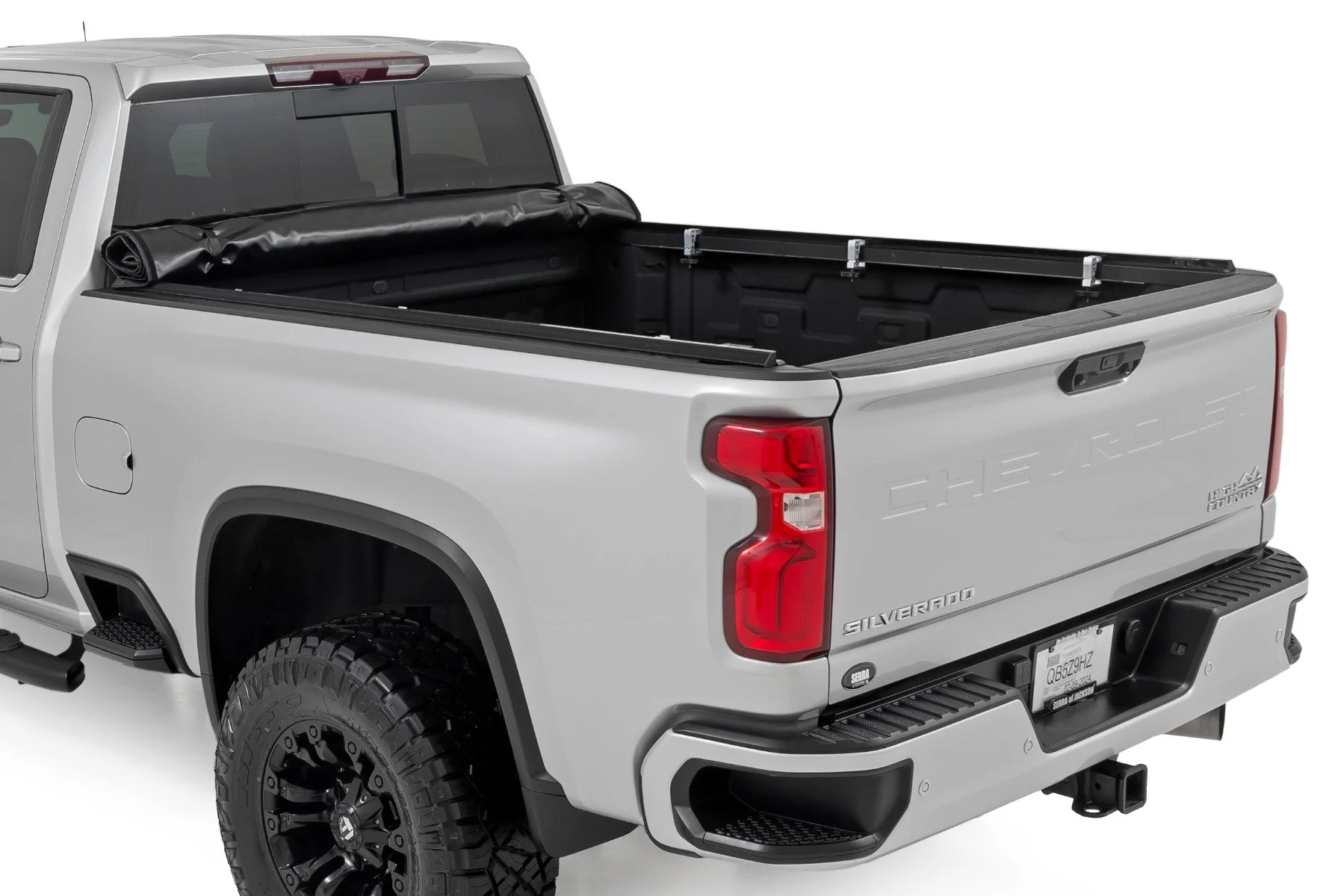 Soft Roll Up Bed Cover 6'9" Bed Chevy/GMC 2500HD/3500HD 20-24 42120690 - Image 2