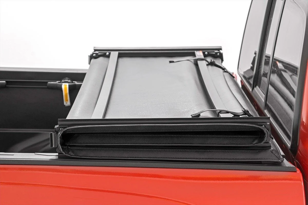 Rough Country Soft TriFold Bed Cover 6'7" Bed Chevy/GMC 1500/2500HD/3500HD 07-14 41207650A - Image 3